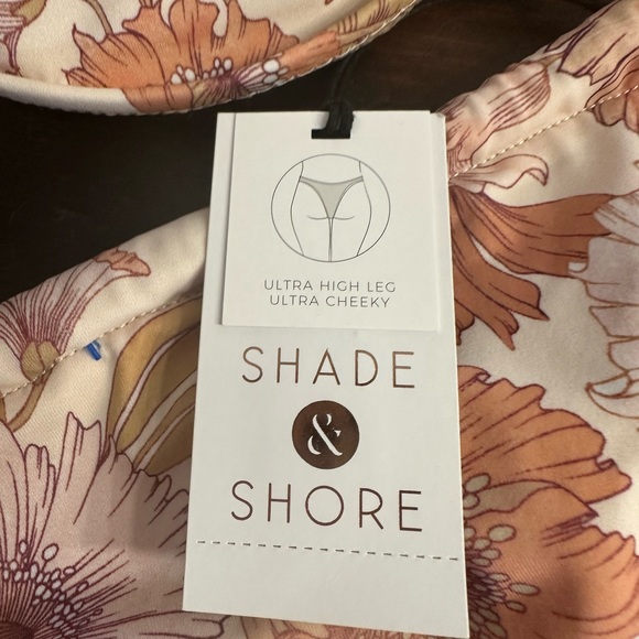 Bikini! 👙 - Picture 5 of 5